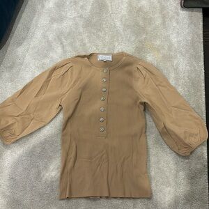 Apparalel size L camel sweater with buttons. Never worn.